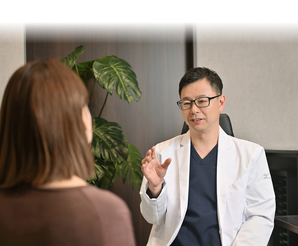 膝の痛みに専門医がワンストップで対応